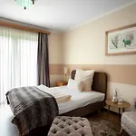 Das Landhaus Apartments Hotel