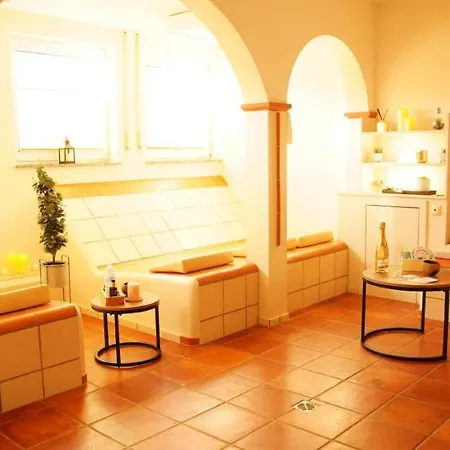 Das Landhaus Apartments 3*